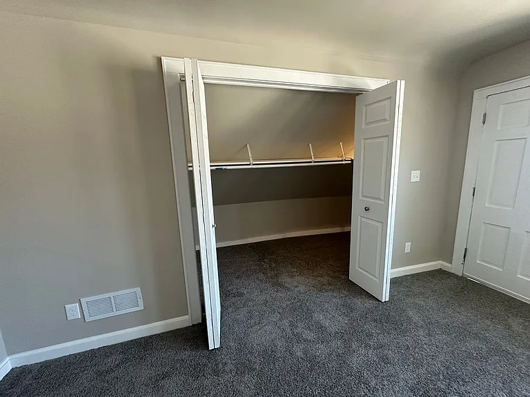 3860 N 19th Pl — Photo 33