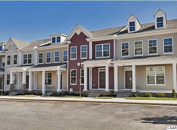 2nd image of 2928 Templehof Ct