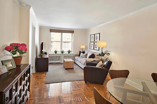 Sold by Town Residential | media 24