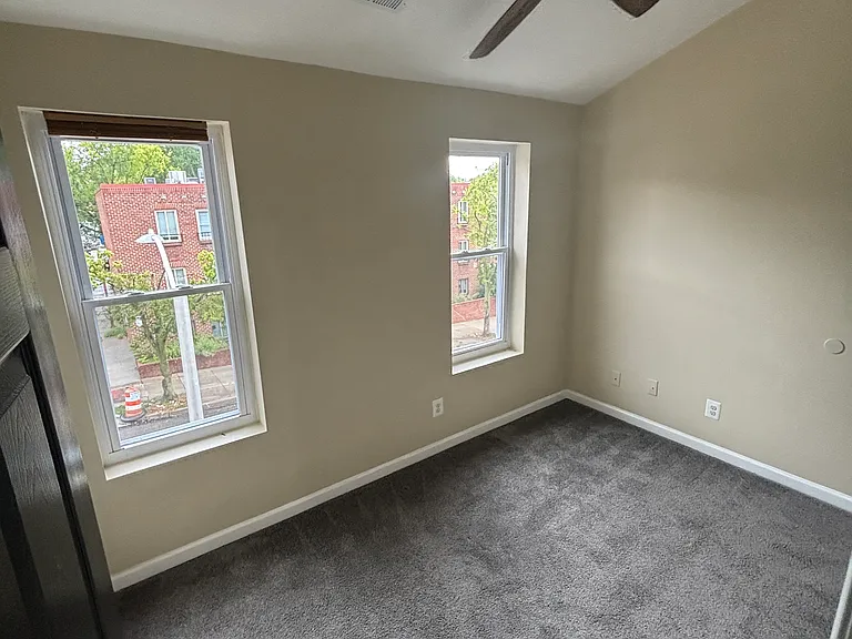 611 W Lafayette Ave — Photo 13
