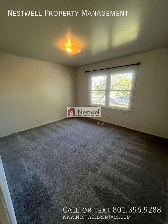 Cozy 4-bed Duplex in Copperton — Photo 4