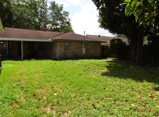 7214 Eichler Dr, Houston, TX 77036