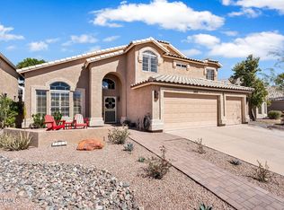 3042 E South Fork Dr, Phoenix, AZ 85048