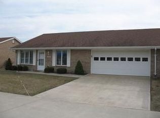 474 Samantha Cir, London, OH