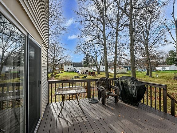 4th image of 2330 Echo Valley Dr