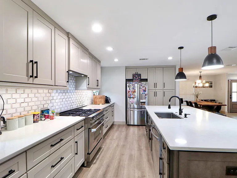 6039 McKnight St — Photo 7