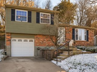 318 Tionesta Dr, New Kensington, PA