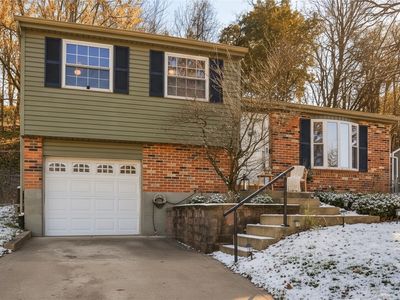 318 Tionesta Dr, New Kensington, PA, 15068