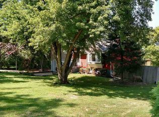 8034 119th St, Blue Grass, IA 52726