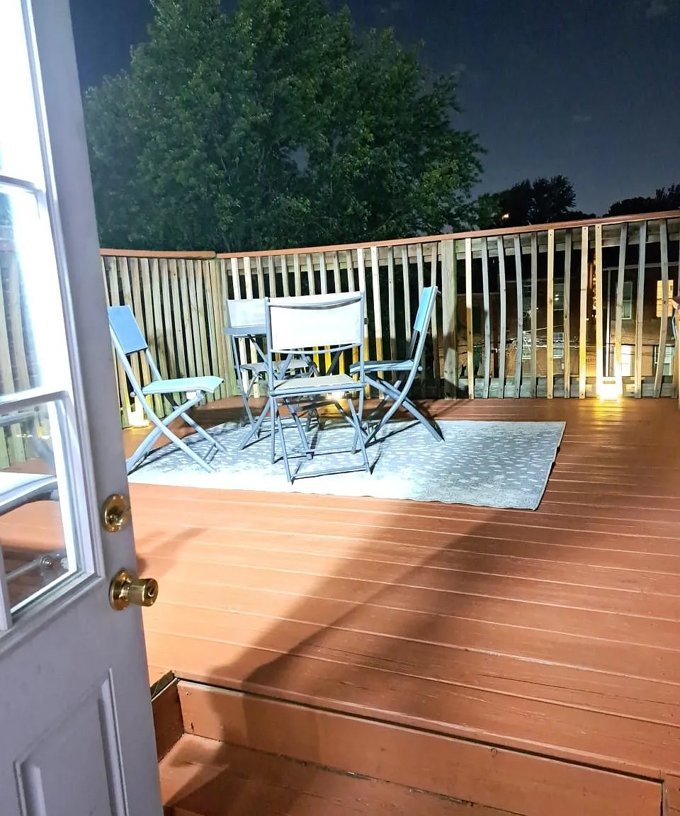 1 bed, 1260 sqft, $1,645 — Photo 3
