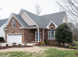 496 Stonewall Dr, Mebane, NC 27302