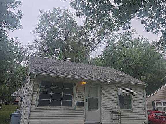 2nd image of 1034 S Tonti Cir