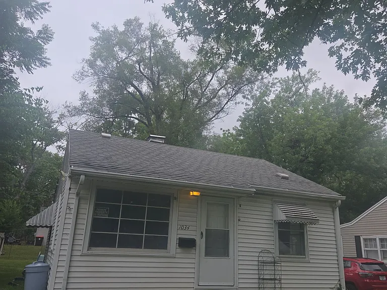 1034 S Tonti Cir — Photo 2
