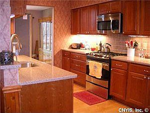 4th image of 104 White Heron Cir