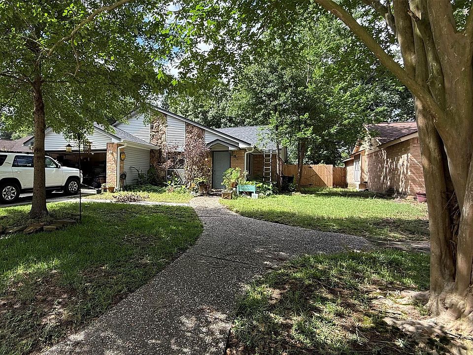 1st image of 17311 Chaseloch St