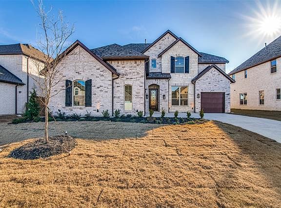 2nd image of 3113 Concord Dr