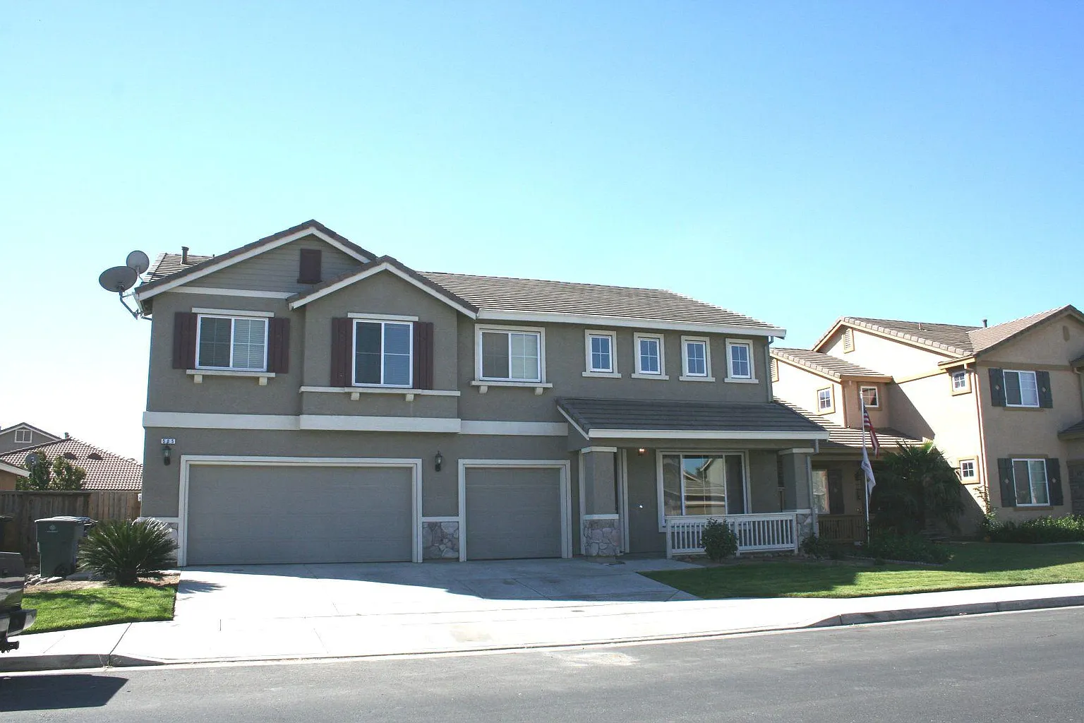 505 Peach Dr photo 1