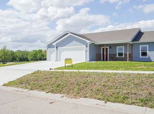 304 Bob White Cir, Riley, KS 66531