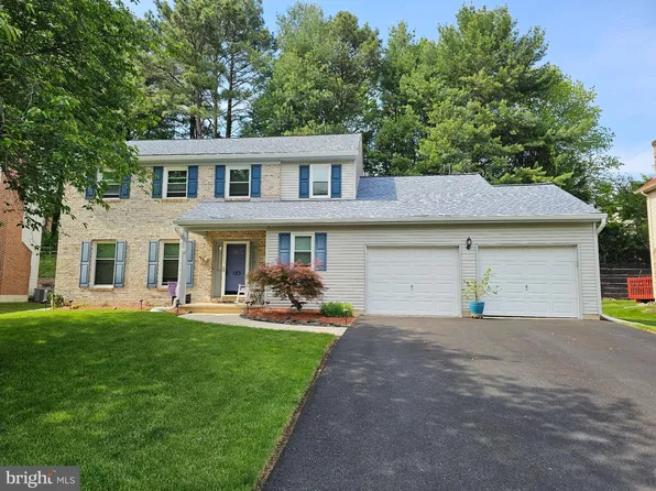 123 Fairhill Dr, Wilmington, DE 19808