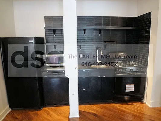 Rented by DSA Realty | media 17