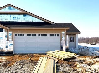 810 Rosebud Ln, Greenfield, IN