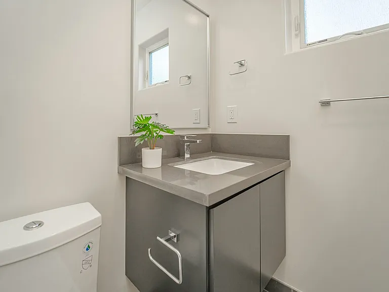 2115 Holly Dr #2115 — Photo 33