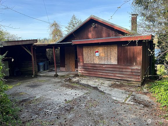 3rd image of 2603 E Phinney Bay Drive