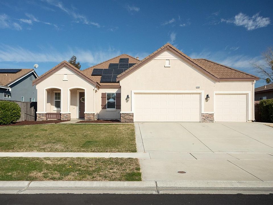 1st image of 1359 Golden Plover St
