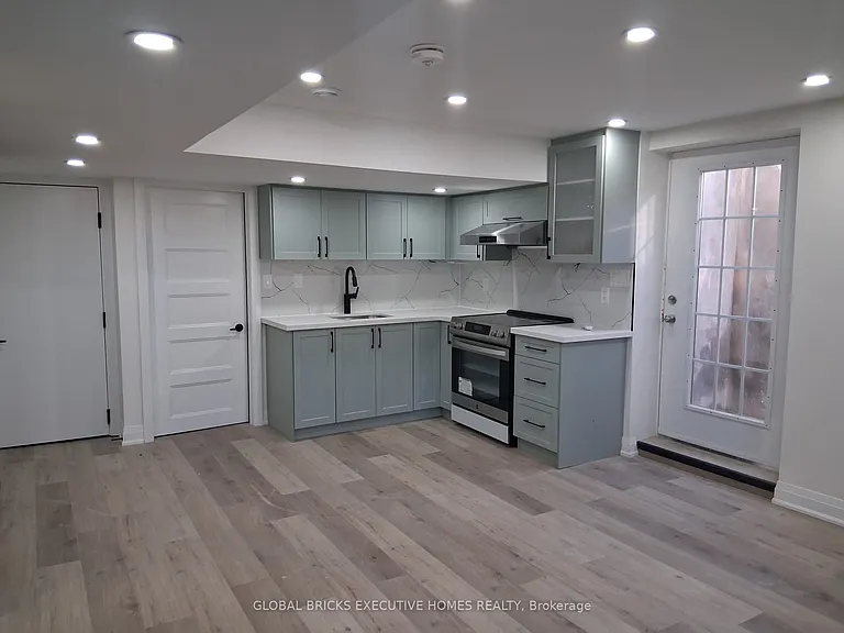 82 Jack Potts Way #BASEMENT — Photo 6