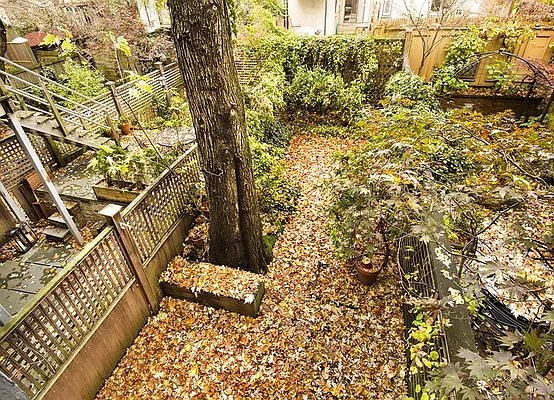 Sold by Warburg | media 24