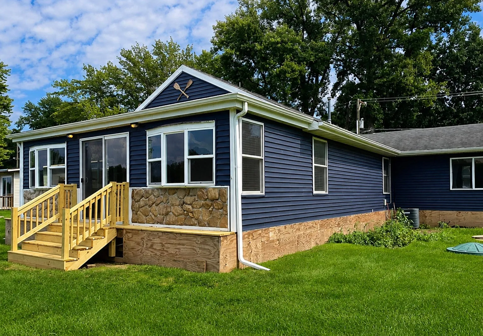 3 bed, 1213 sqft, $3,200 — Photo 3