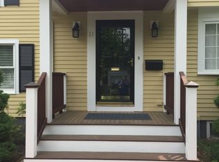 11 Cottonwood Rd, Wellesley, MA 02482