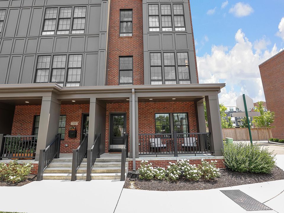 1st image of 2488 Westmont Blvd