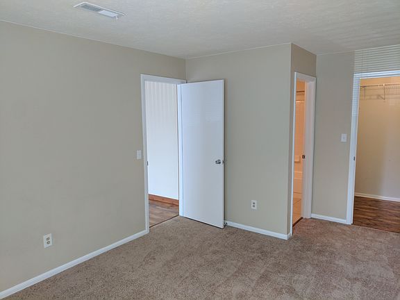 3rd image of 4230 Village Parkway East Cir