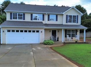 105 Haylands Trl, Taylors, SC 29687