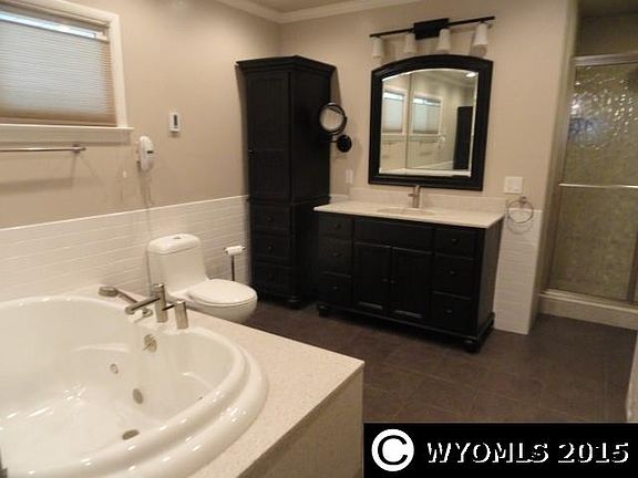 2nd image of 372 Hillcrest Way