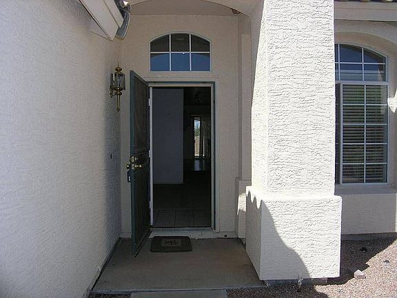 3rd image of 11868 N 111th Way