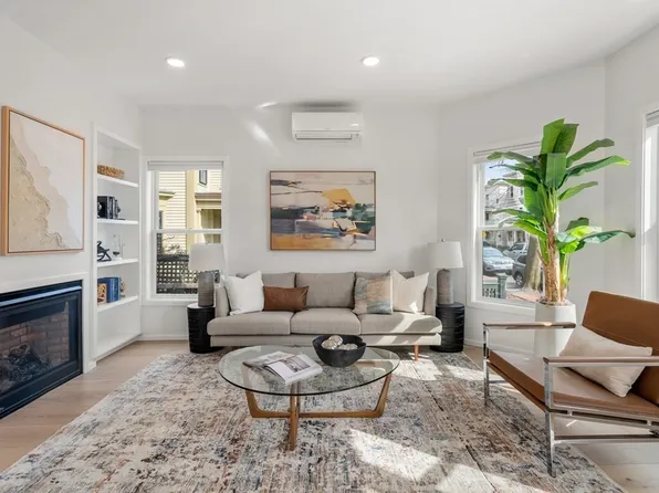 9 Meacham Rd #1, Cambridge, MA 02140