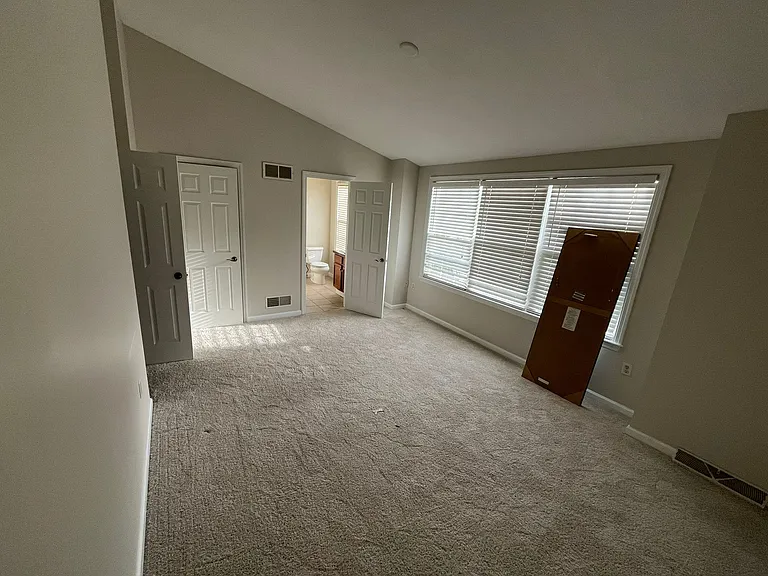 10554 Cherry Grove Ct — Photo 21