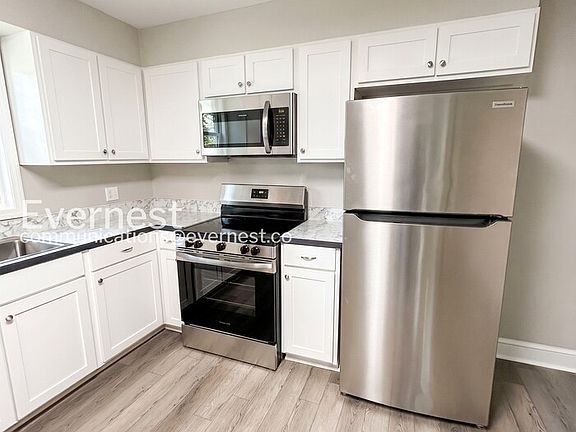 2nd image of 112 Tabor St