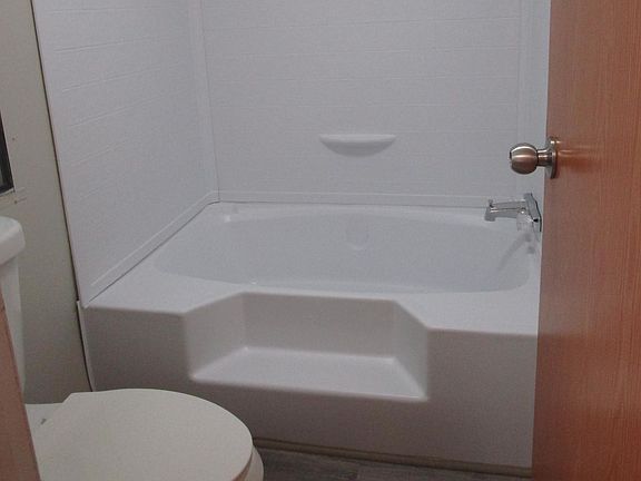 4th image of 6755 Kingsville Dr #123