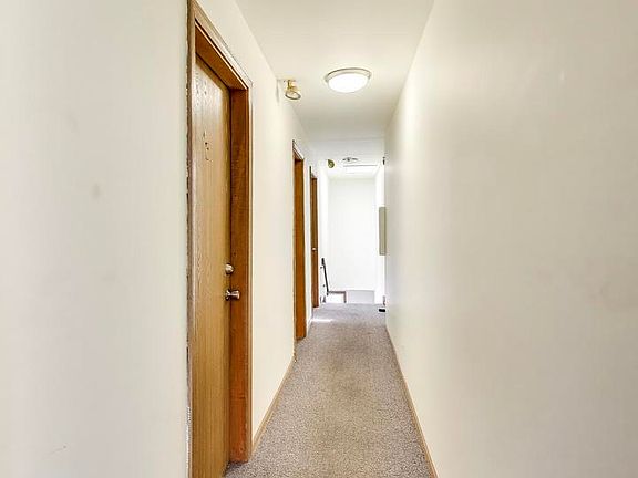 3rd image of 10428 Ridgeland Ave Unit 6