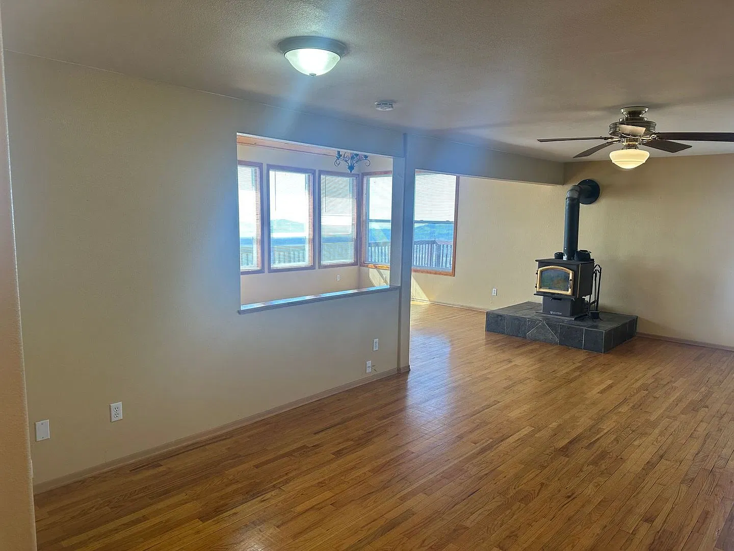 Bear Valley 4 bdrm breathtaking views! — Photo 4