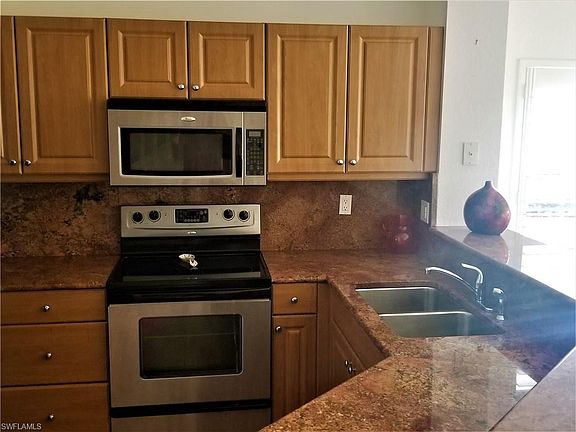 3rd image of 8685 Athena Ct