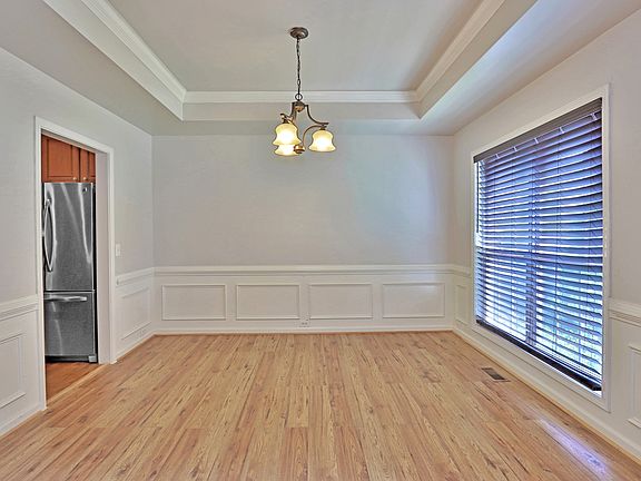 5th image of 1461 Adair Hill Ct