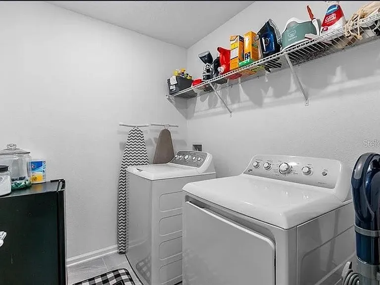 570 Jett Ln — Photo 29