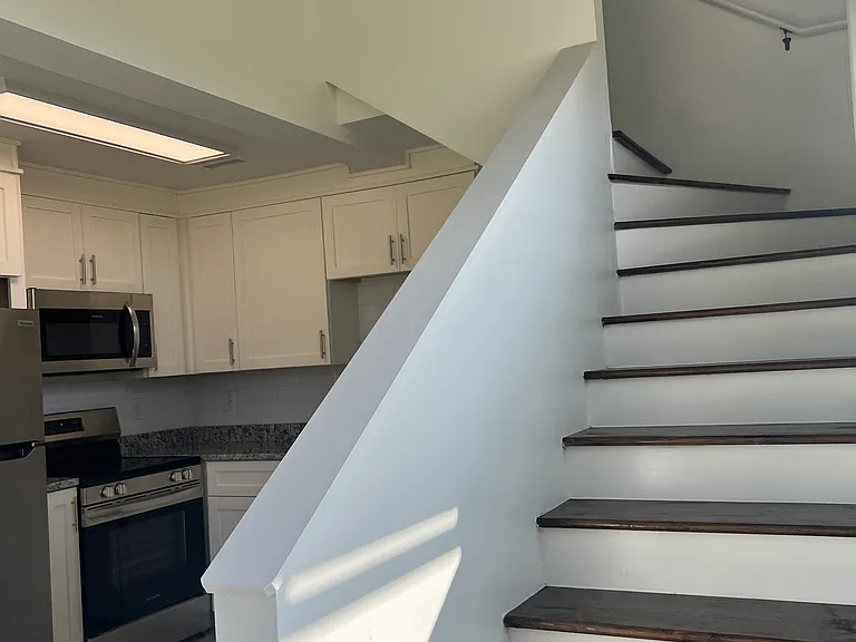 Pulaski Lofts — Photo 102