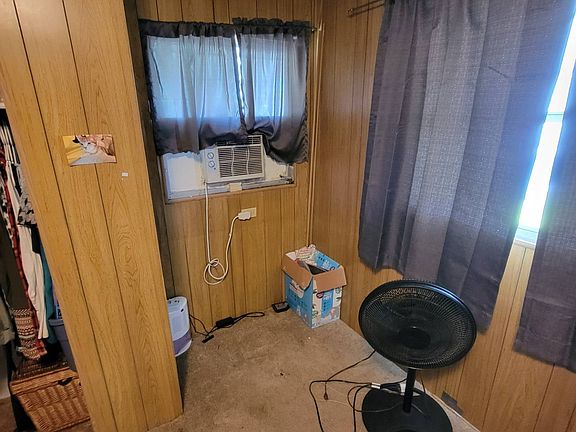 4th image of 4000 24th St N #423