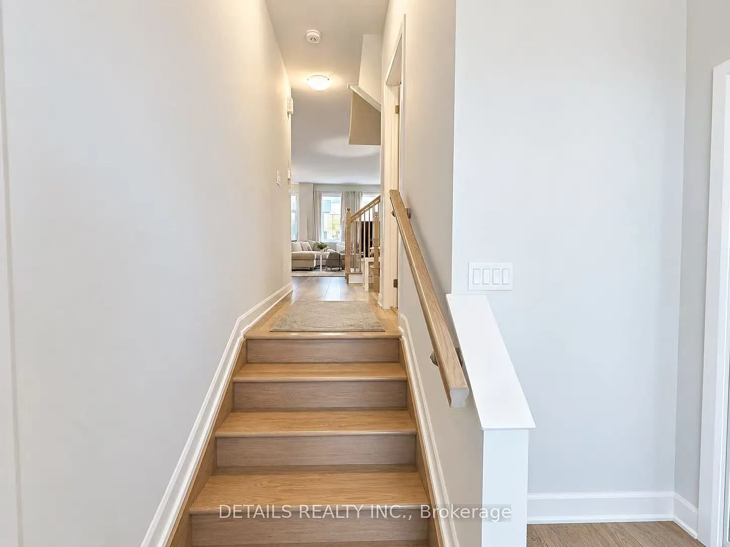 3 bed, $2,650 — Photo 2