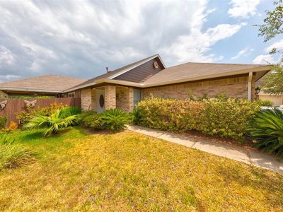 1519 Rising Springs Ln, Houston, TX, 77073